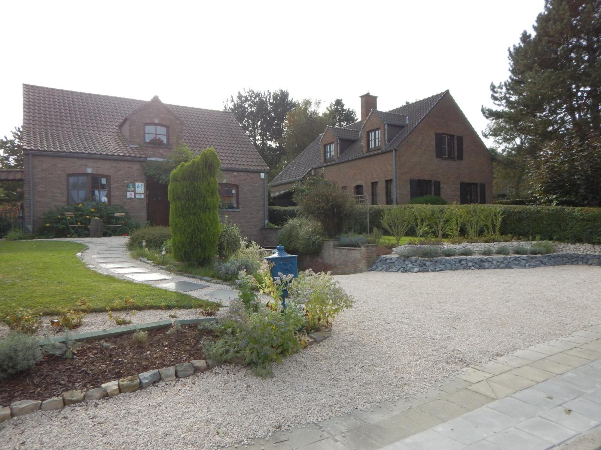 La Chrysalide Hotel Mons Exterior photo